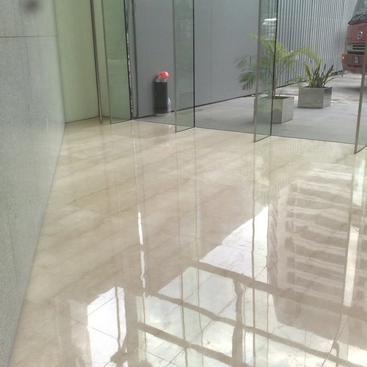 Demarin Çift Bileşenli Ultragloss Sıvı Cam Vernik (Yüksek Koruyucu) 20 Kg